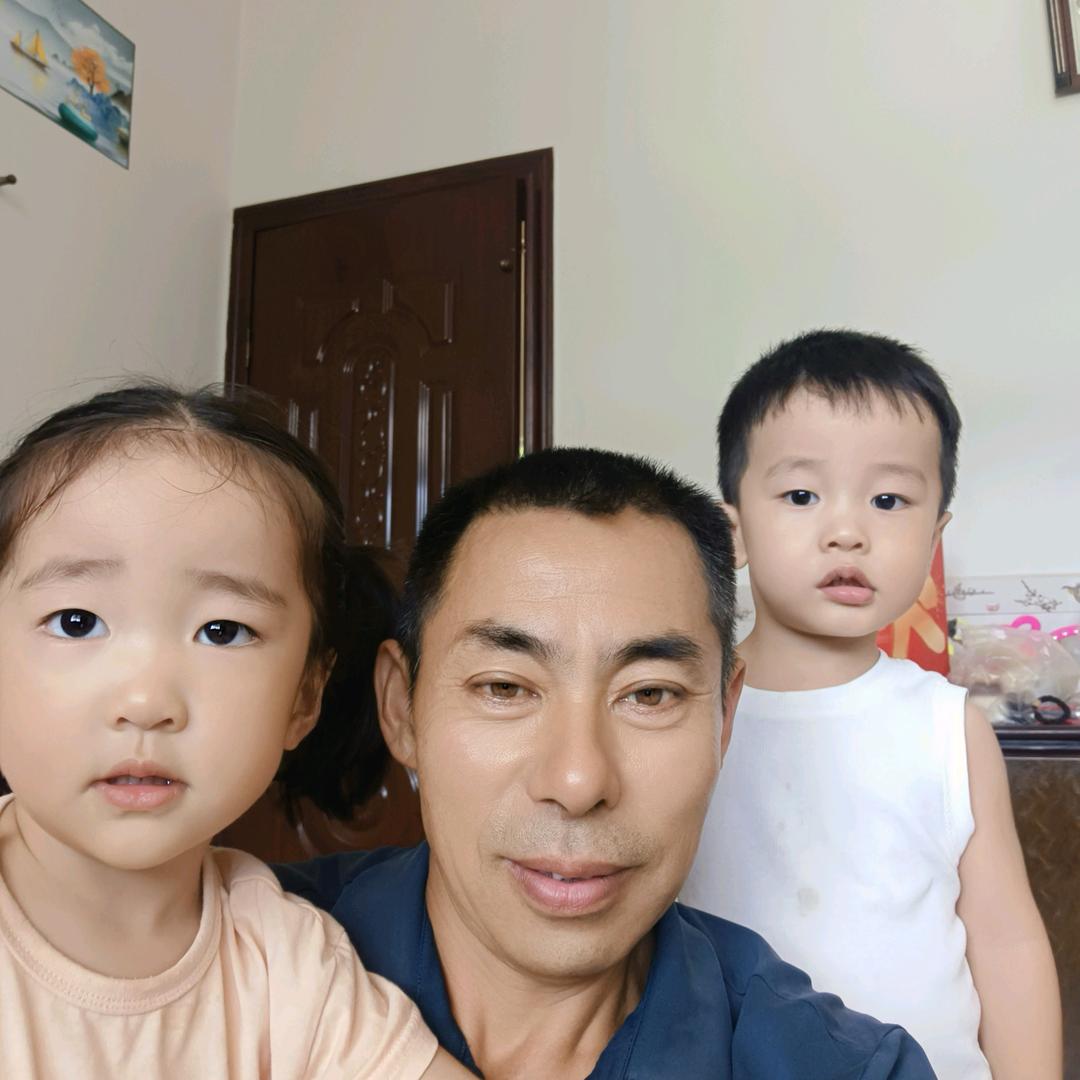 田文林