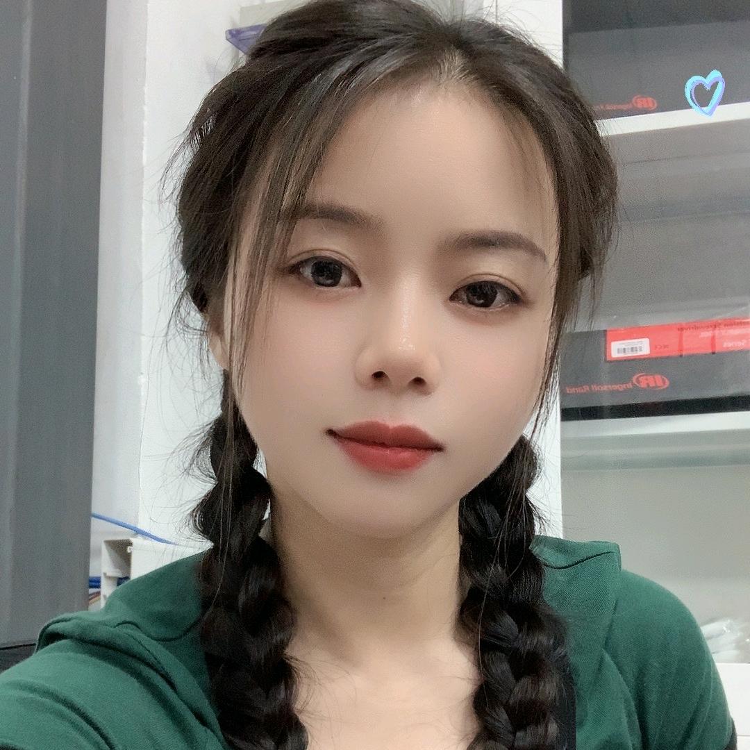 童童( •︠ˍ•︡ )