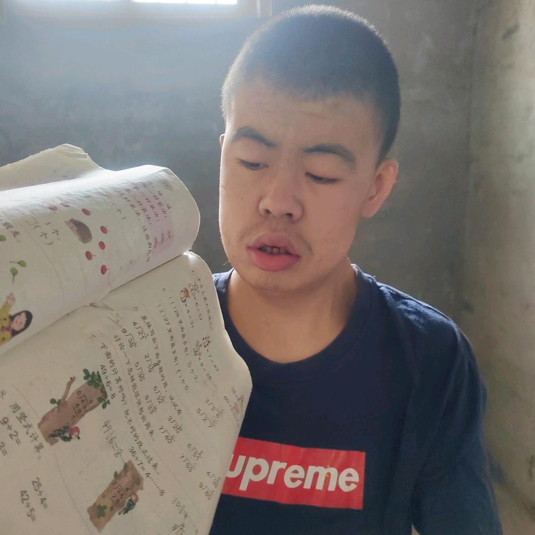 李博博