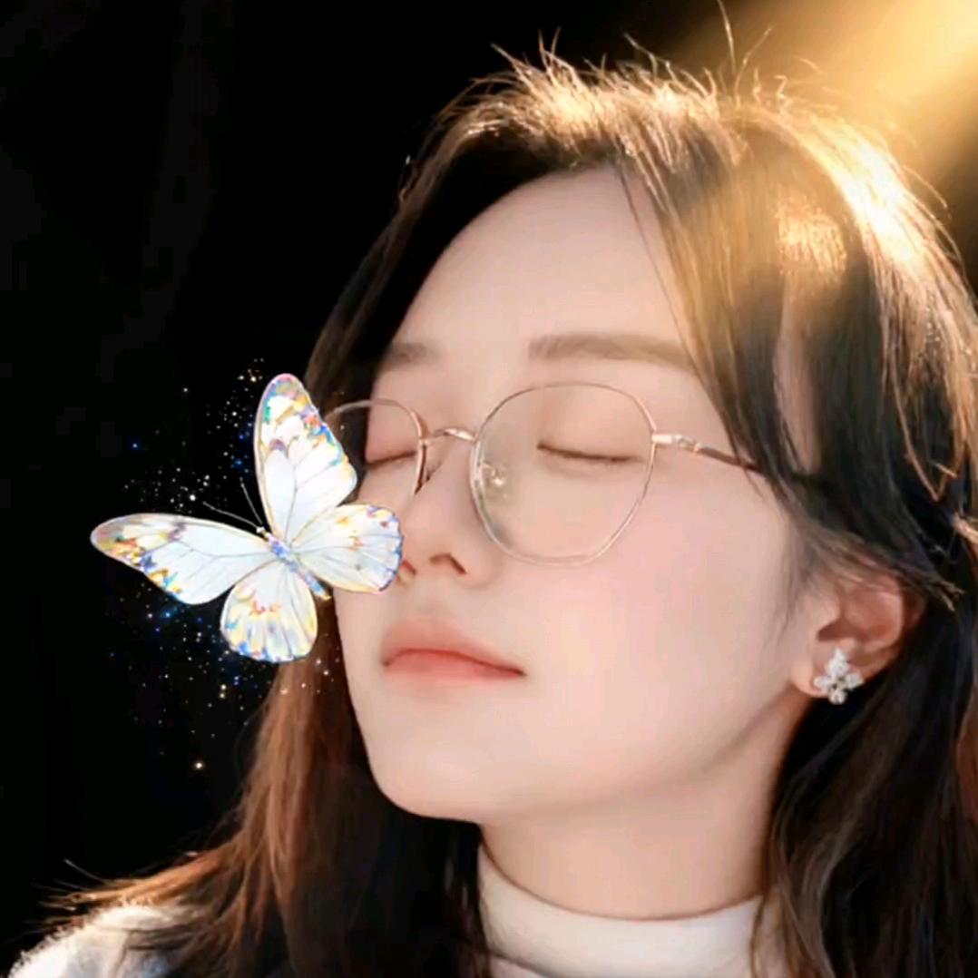 小🍀  蝴🌾 蝶