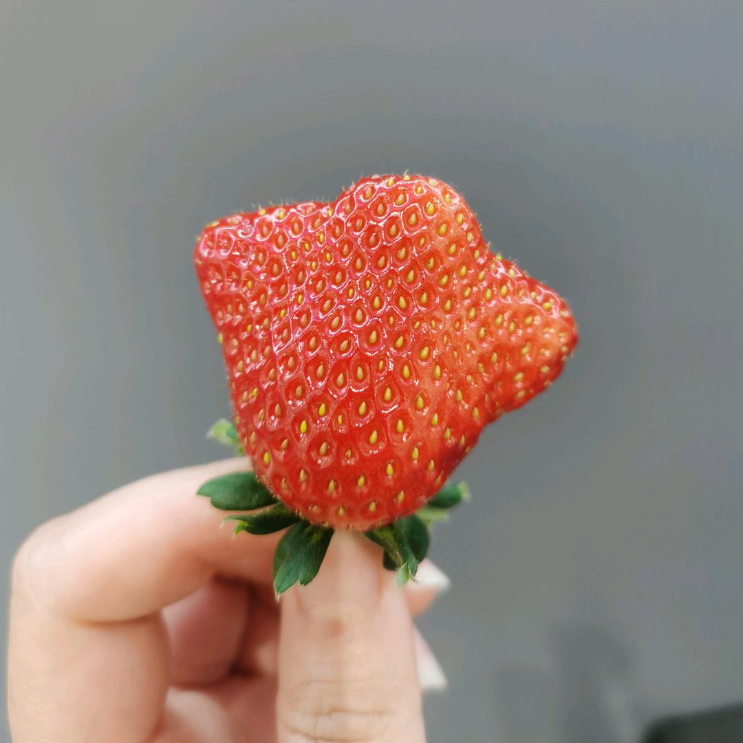 一颗草莓