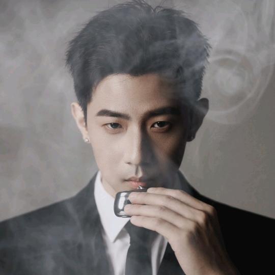 🌈铭记瑜希🩵