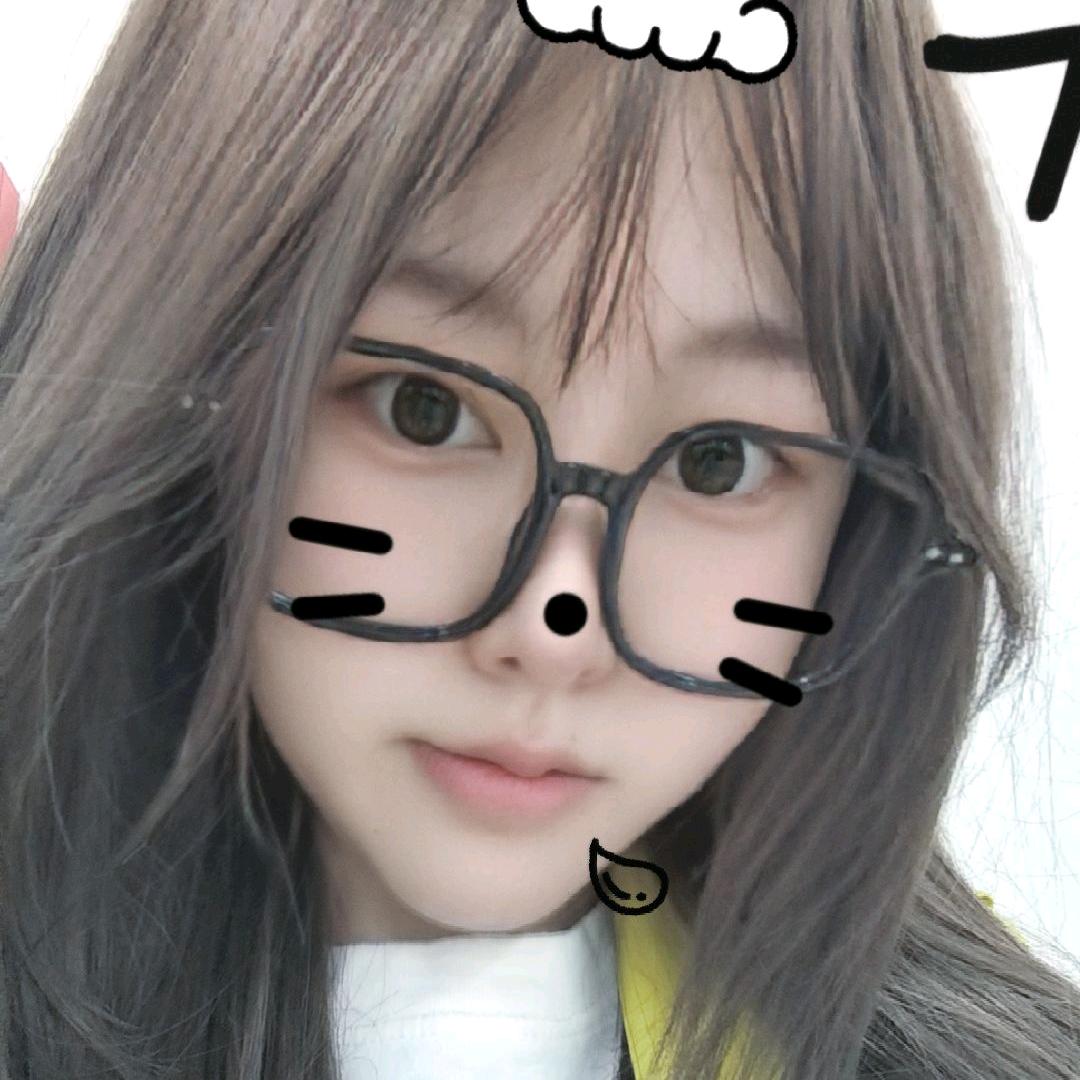 是君君呀☘️