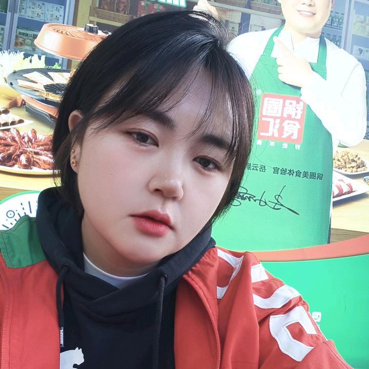 锅圈食汇狮子座🦁