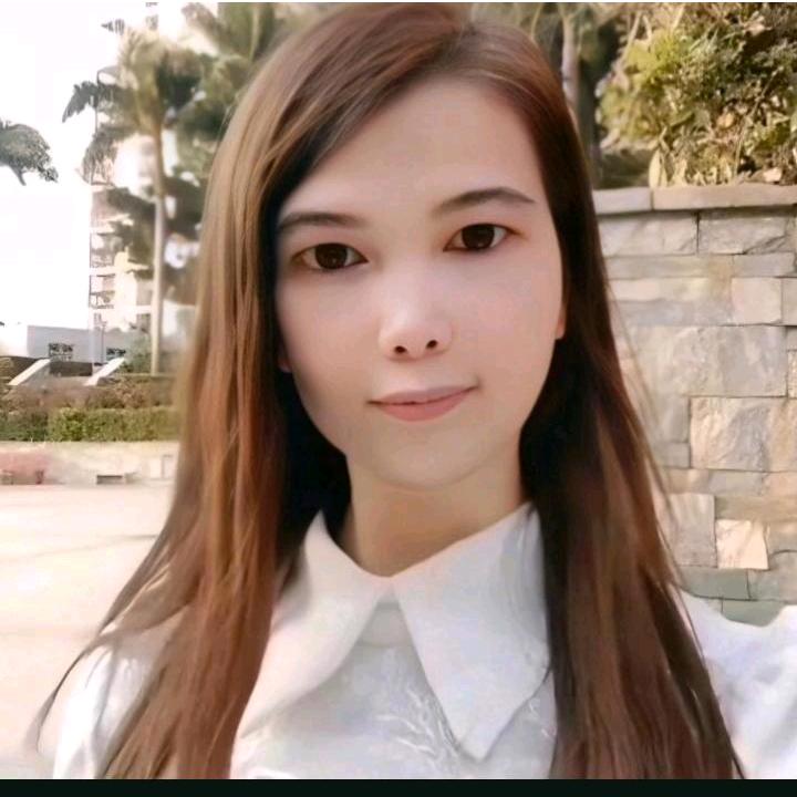 莹莹🌸