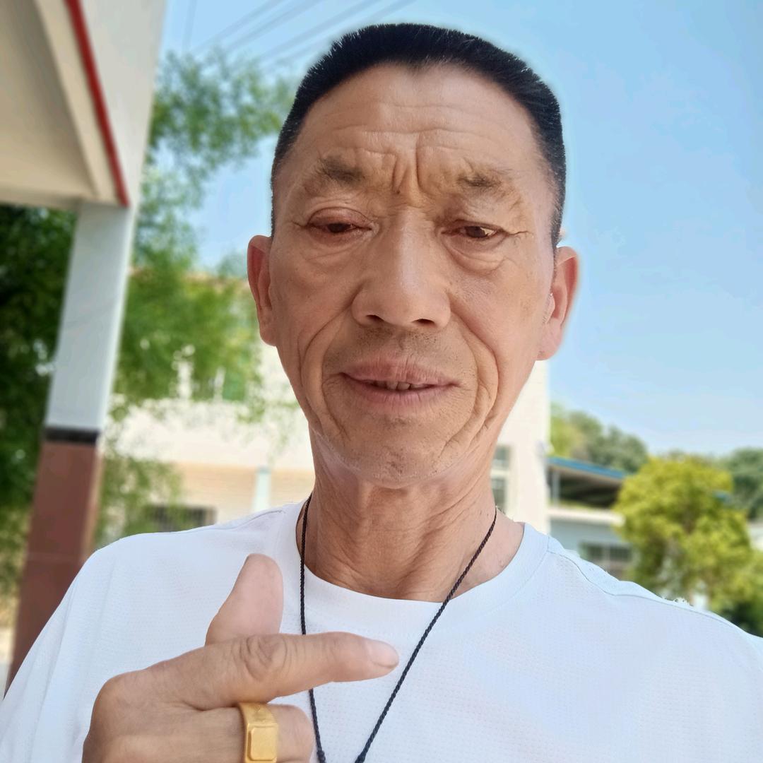 曾...纪