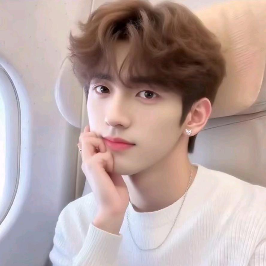 ♥ℋ米ღ᭄东哥🍒᭄💞࿐