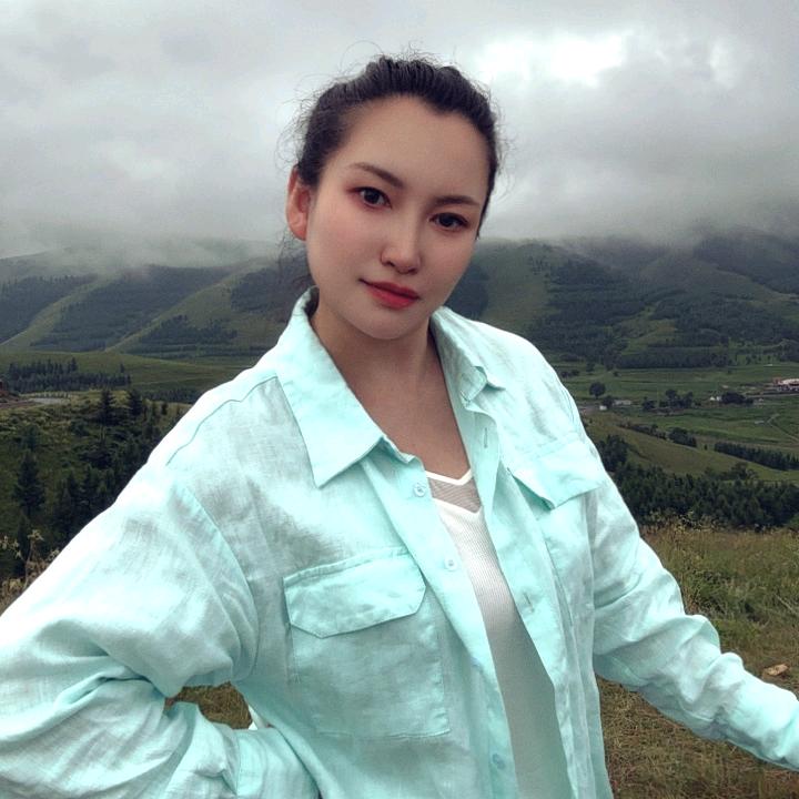 莲娜