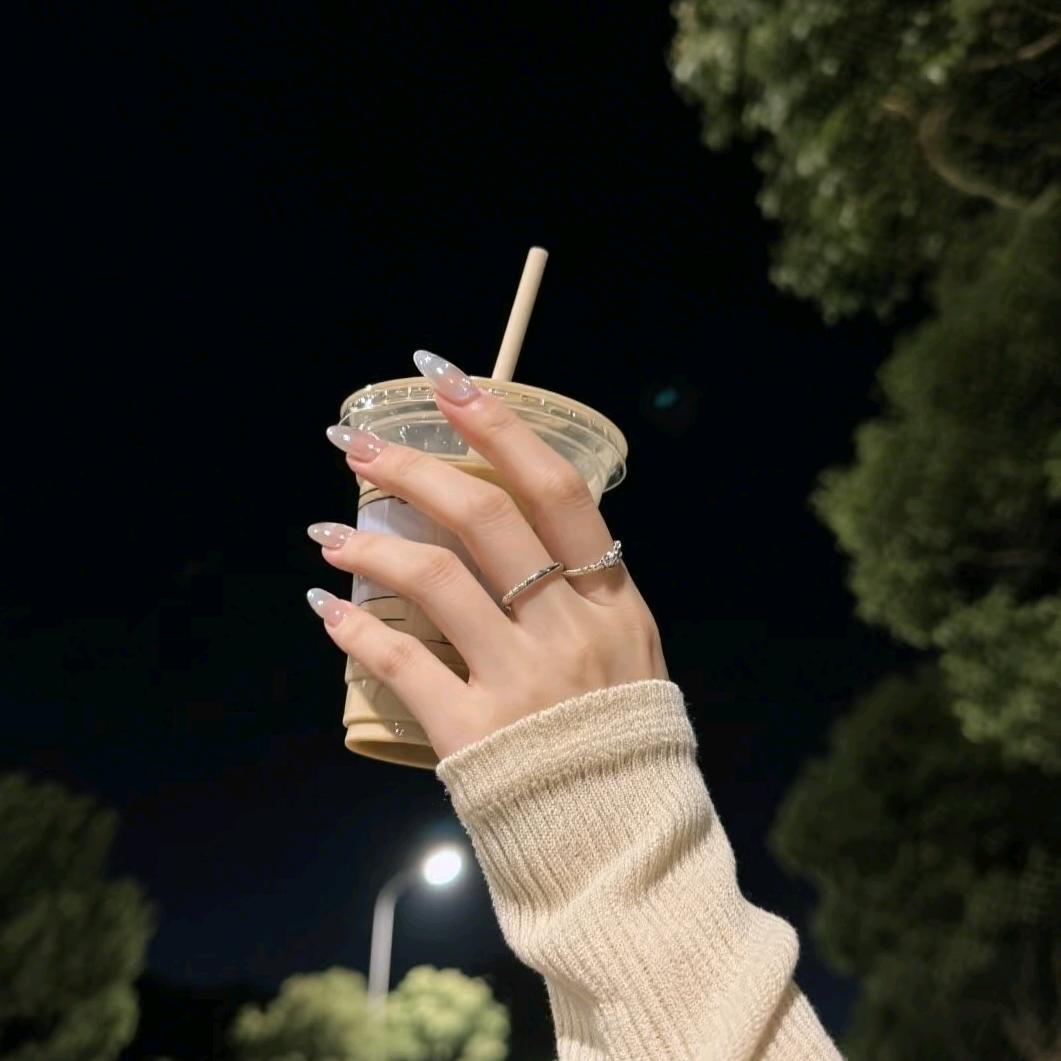 初见｜美甲·美睫