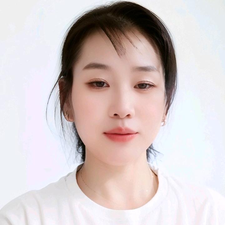 杨若芷