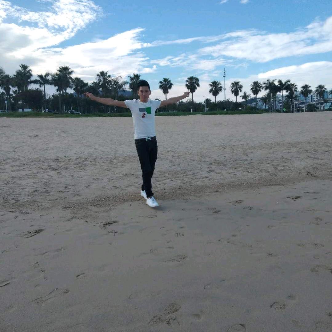 @四@少