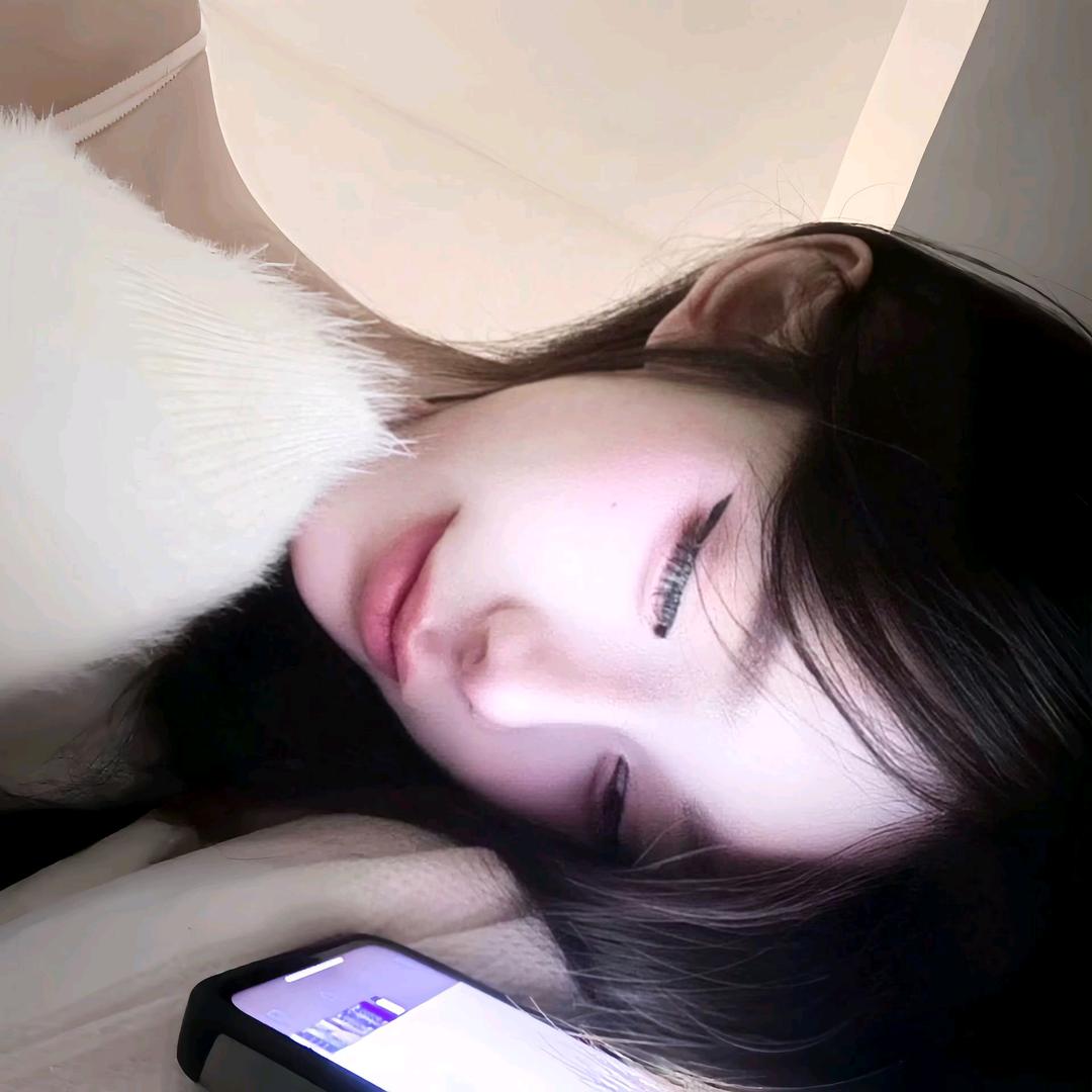 妍妍爱玩游戏