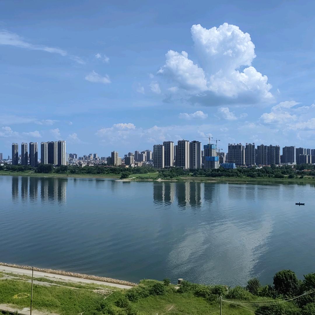 沅江晚风