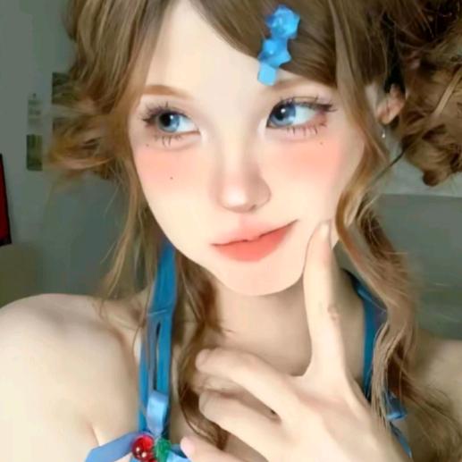 皮燕子镶钻的闪腚公主