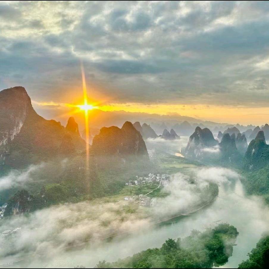奇迹邂逅的太子萧长胤头像