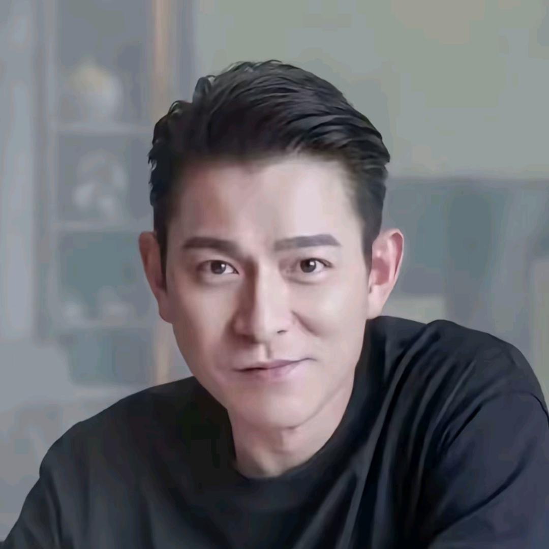 ゞ恭嬉发财ゞ《飞哥》