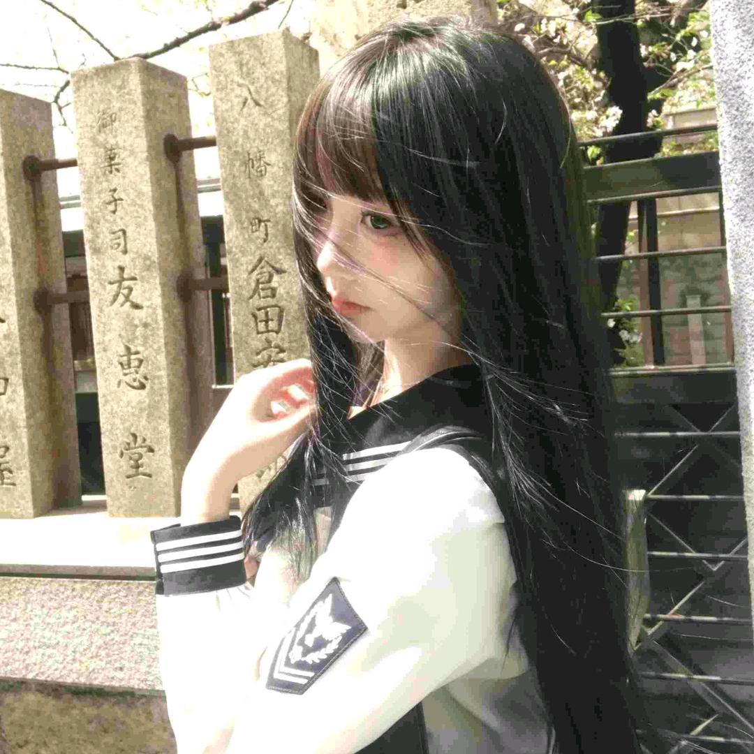 Daviana吖
