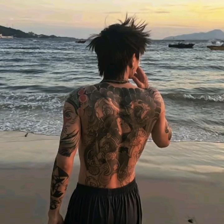 懒羊羊.