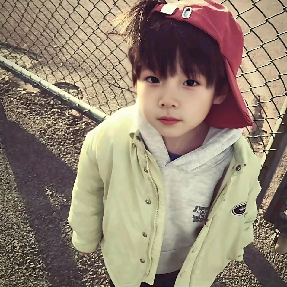 吃啥呢给我也来一口