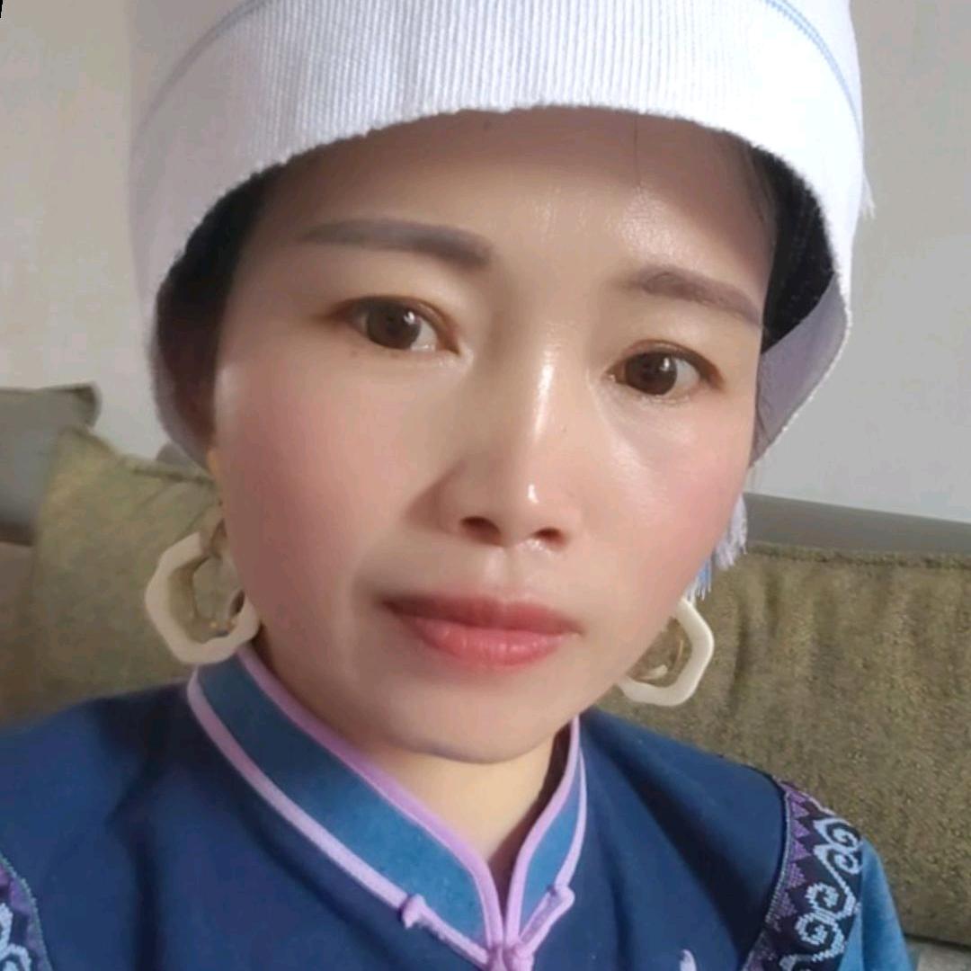 @杨…珍:布依姑凉