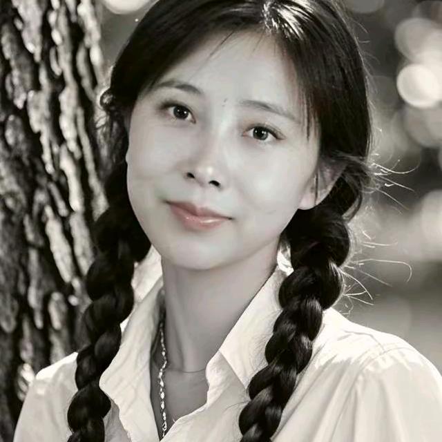 忘忧草。65年蛇