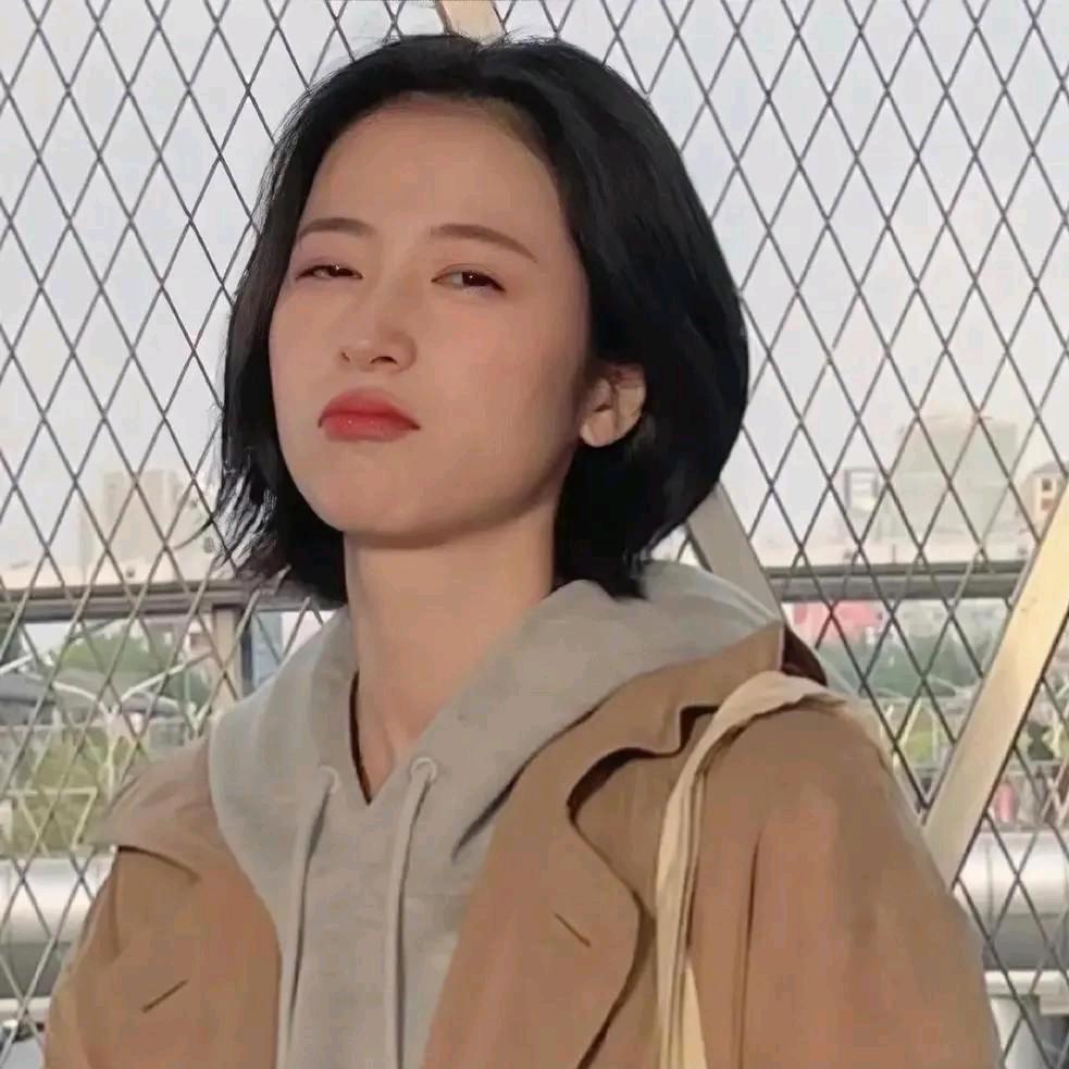 宝妈百货商行精选店