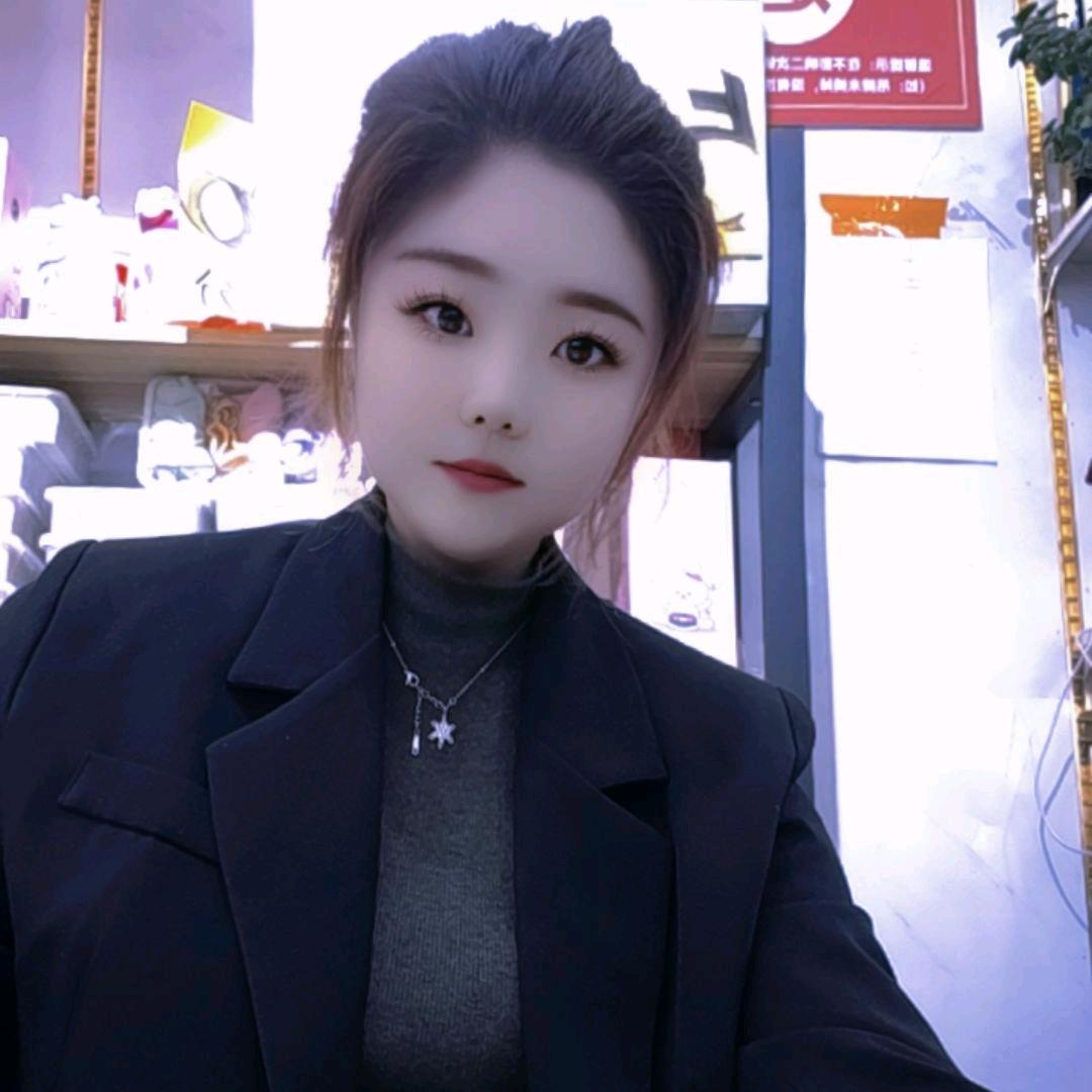 新开大鞋服   坟台店