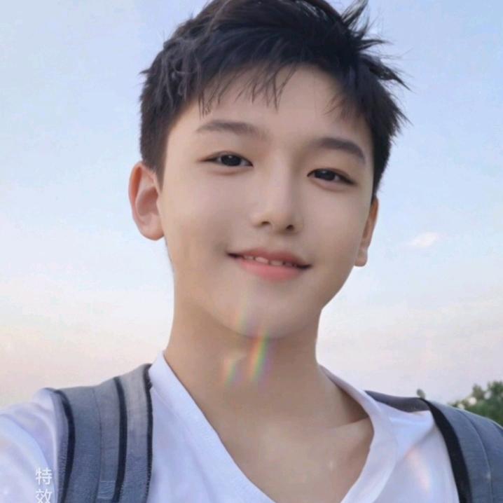 好运(ง •̀_•́)ง嘿起涨