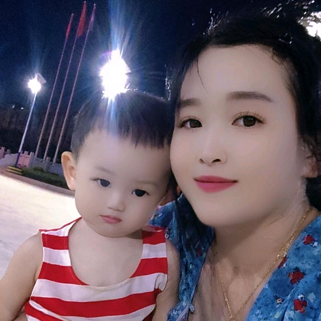 ᭄🥀᭄阳光祖孙情💕