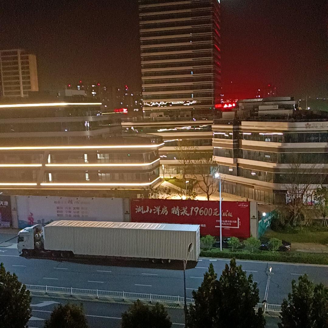 风景已然在，人己非少年