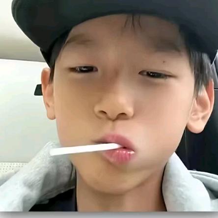 小郎很爱困