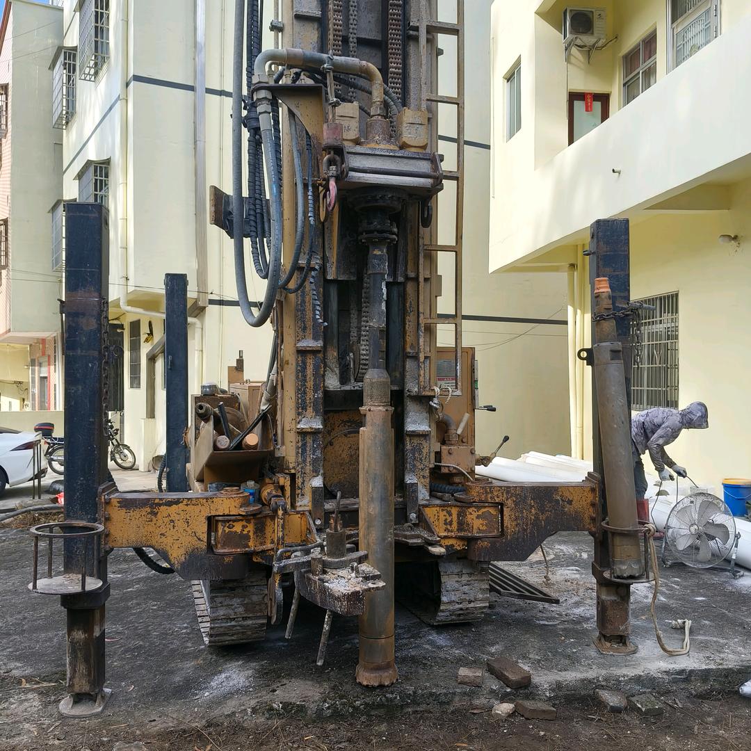 信宜钻井队，换深水泵打捞，梁文林