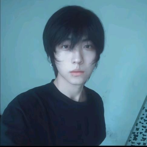 東.