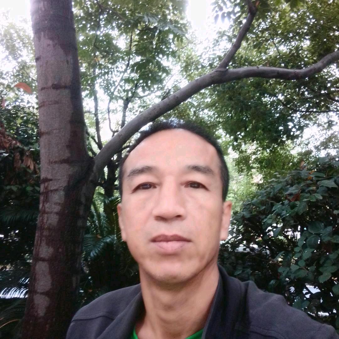 庆哥直播哥哥唱歌