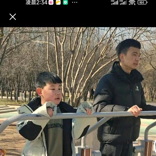 陪伴。