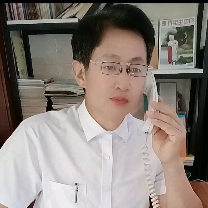 眼镜哥
