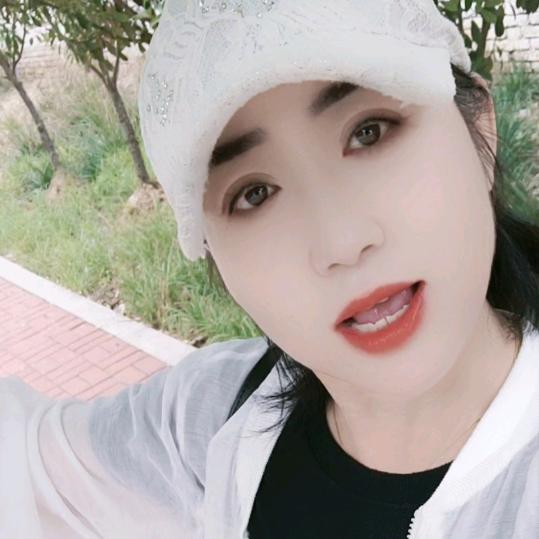 💕任性的我💕(∗❛ัᴗ❛ั∗)