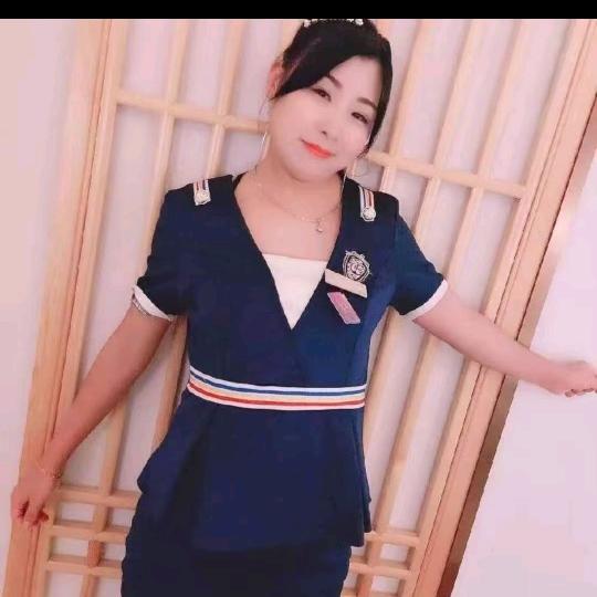 推拿理疗师莎莎