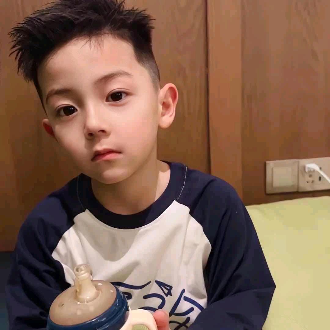 許林。。。