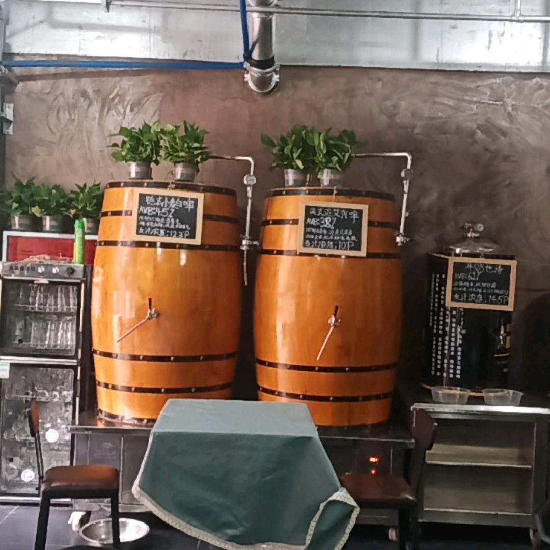 仁寿好麦德酿造现场精酿酒站官方号