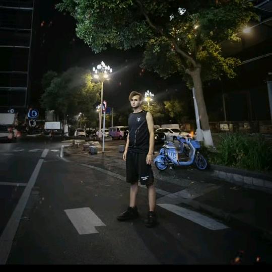 💔تـےنھٱسۆيگۈ💔