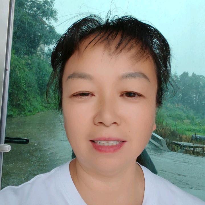 莉姐《首播》