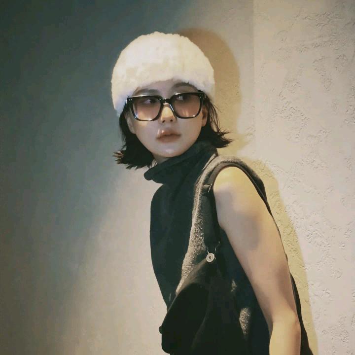 唐发发的私服穿搭