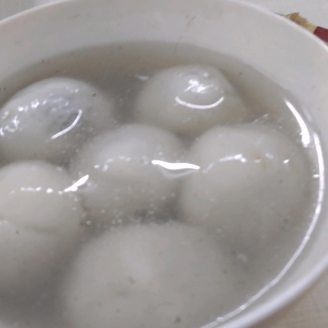 凌汤圆，甜酒，芝麻圆子，磨芋