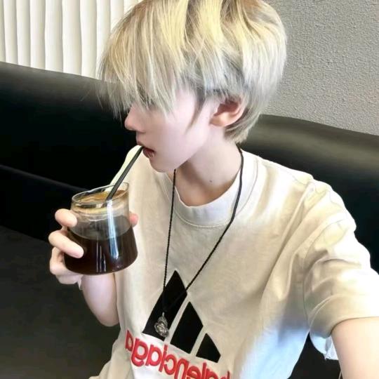 黎明.