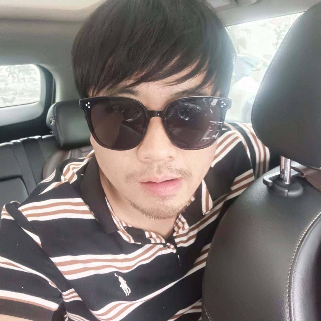 殴先森