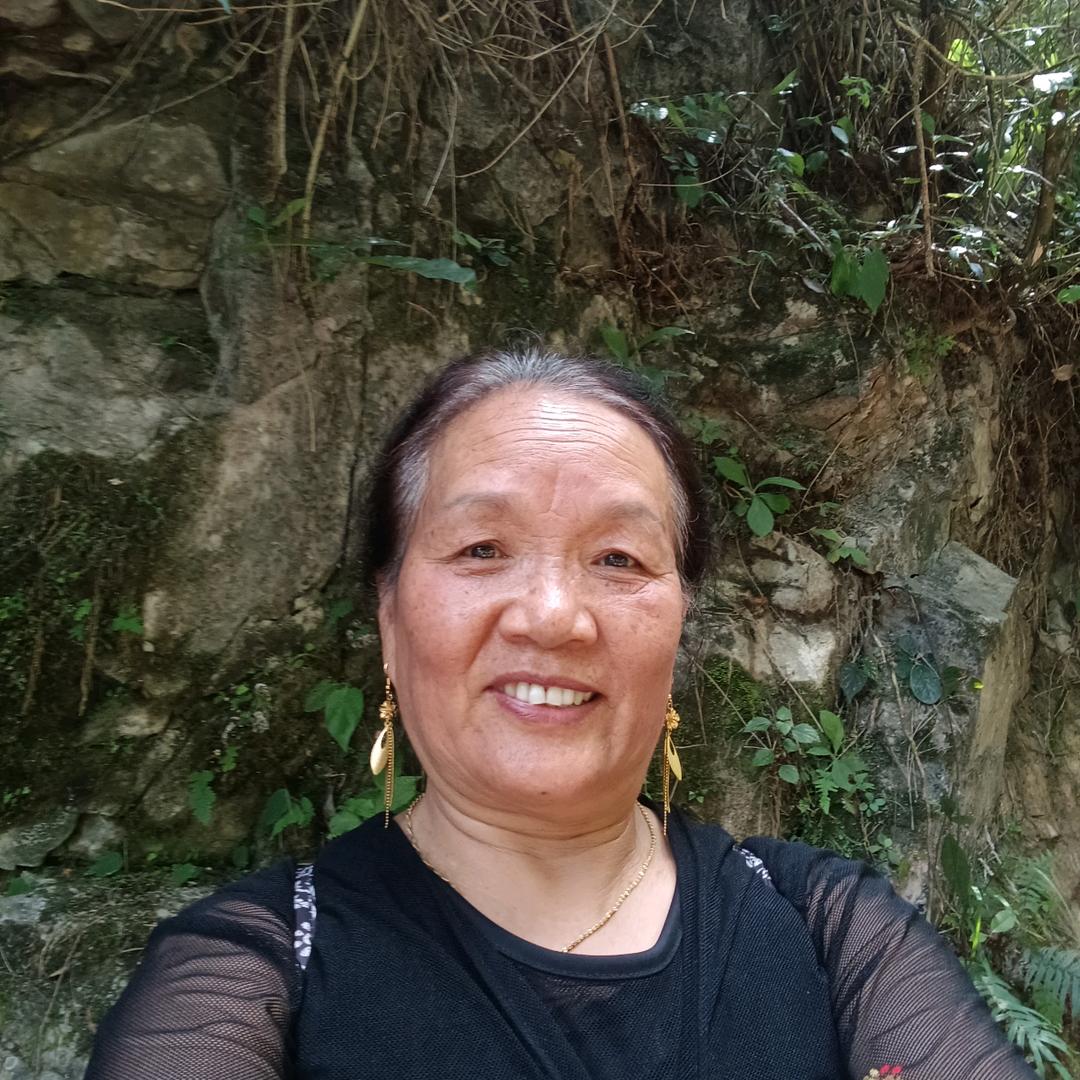 张姐早10点左右