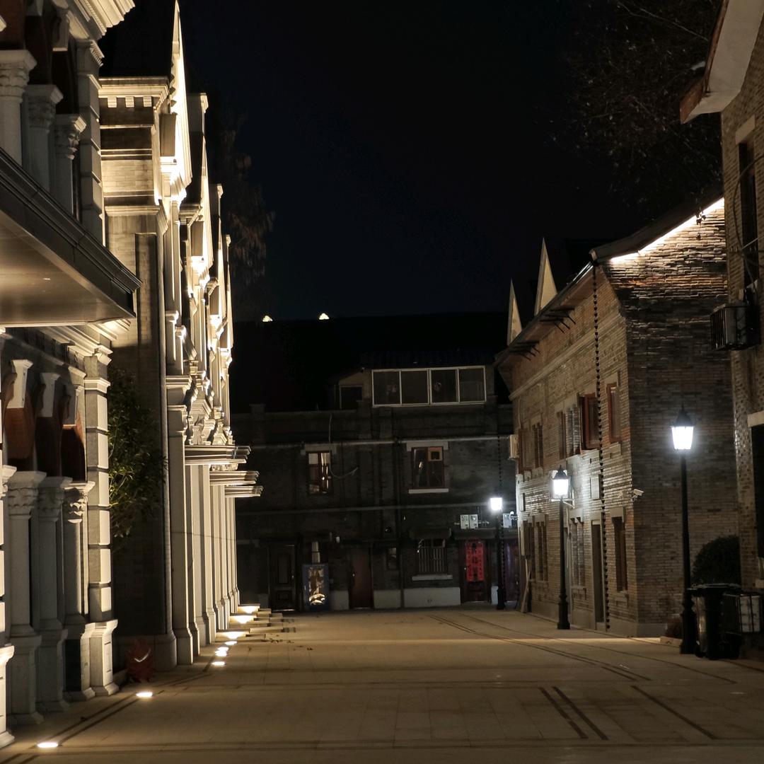 没有名字很快乐