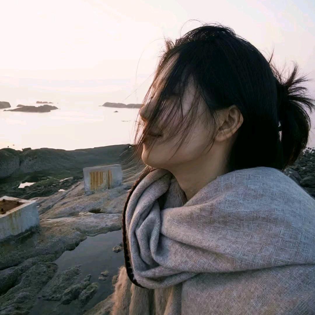 小嘉.