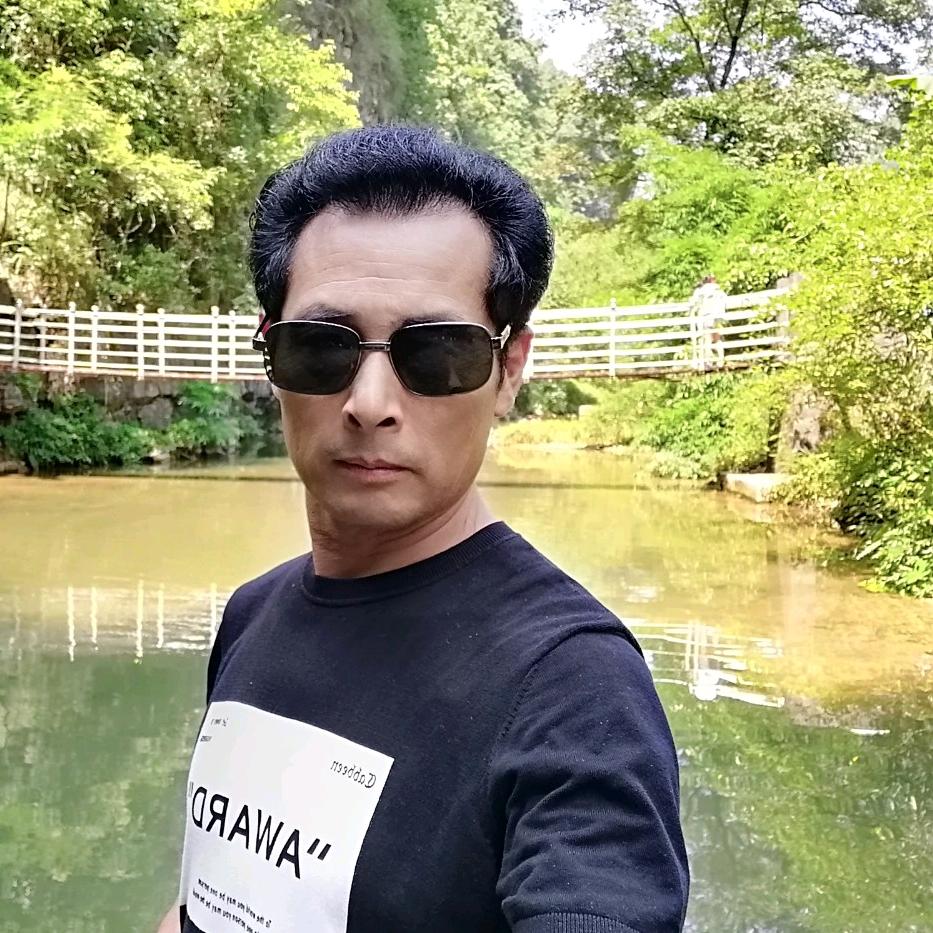 绿创实业，每晚7点3O分开播